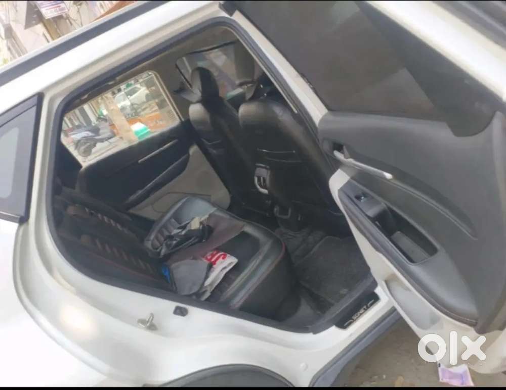 Kia Sonet Semiautomatic Clutchless Car