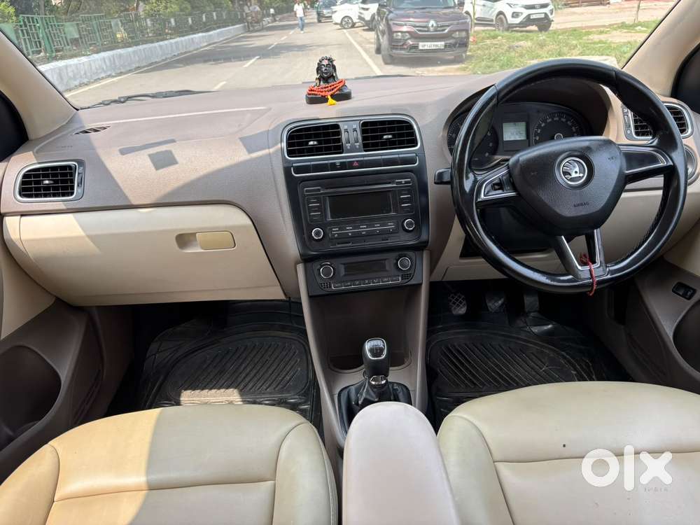 Skoda Rapid 1.6 Mpi Ambition With Alloy Wheel, 2014, Petrol