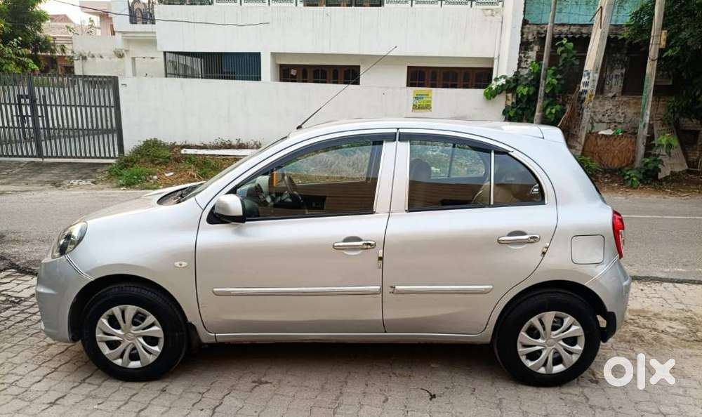 Nissan Micra Cvt Xv, 2014, Petrol