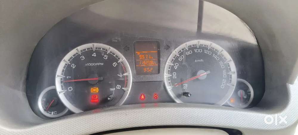Damdar Engine 2015 Ertiga Vxi Petrol Cng 2nd Owner Insurance Valid