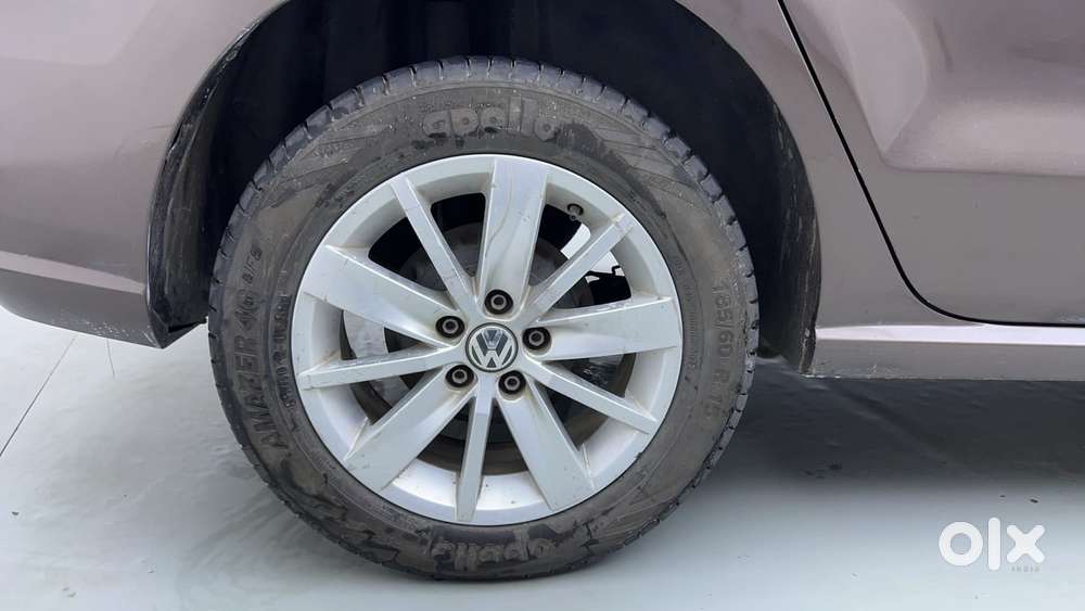 Volkswagen Ameo 1.2 Mpi Highline 16 Alloy, 2017, Petrol