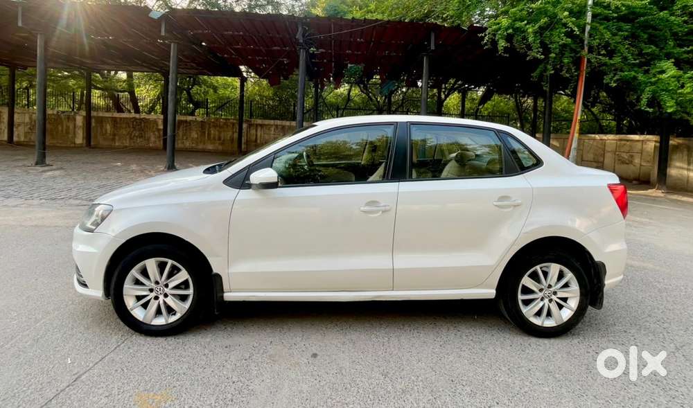 Volkswagen Ameo Highline Plus Petrol (2016)