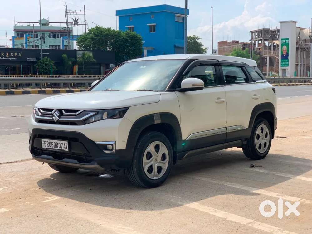 Maruti Suzuki Brezza Vxi At, 2024, Petrol
