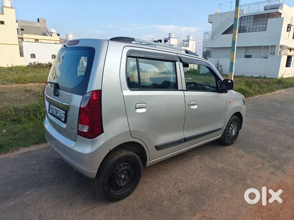 Maruti Suzuki Wagon R Vxi 2011 | Petrol | Insurance Active