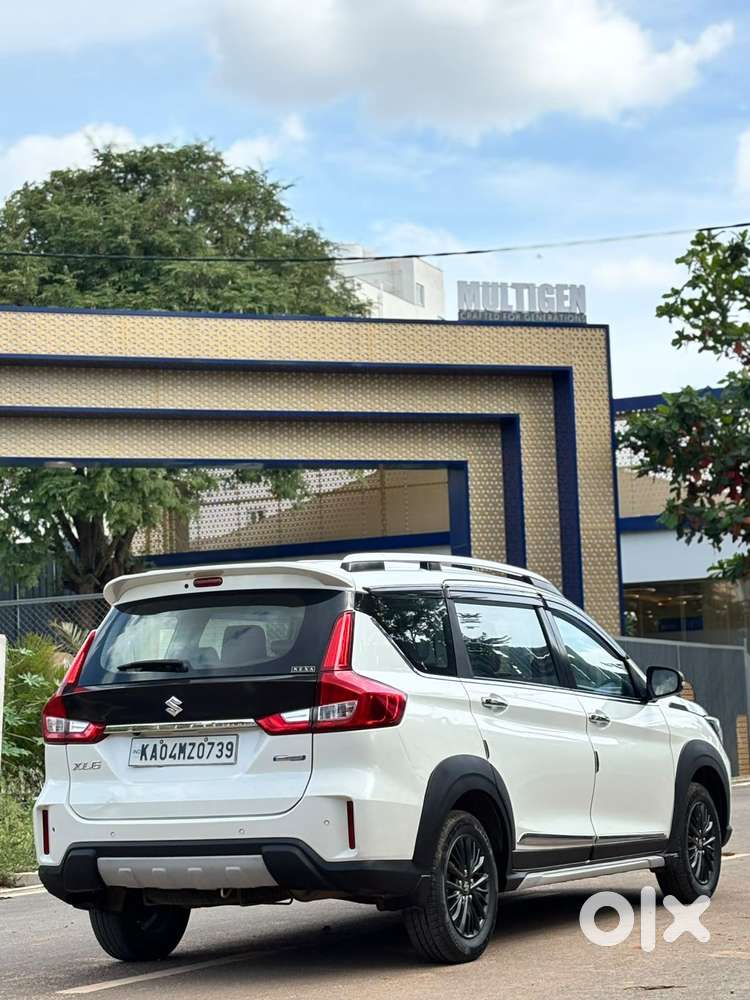 Maruti Suzuki XL6 1.5 Zeta MT, 2021, Petrol
