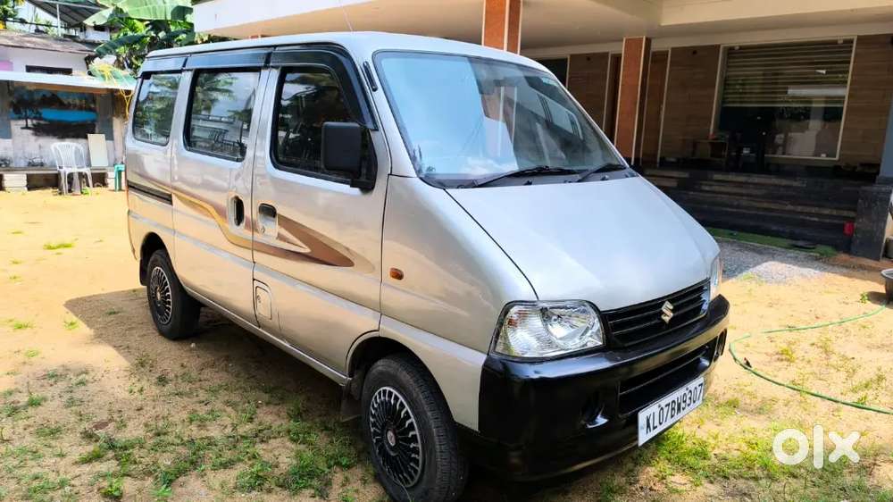 2013 Smiles 5 Seater