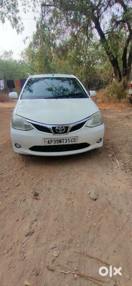 Toyota Etios 2012