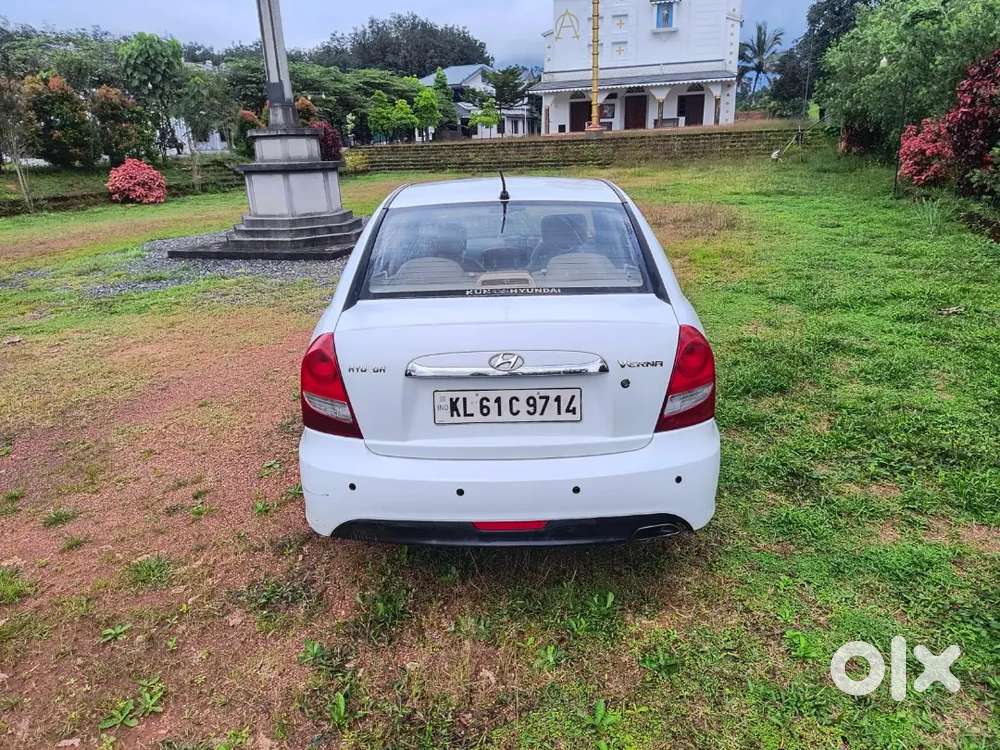 Hyundai Verna 1.6 Vtvt 2012