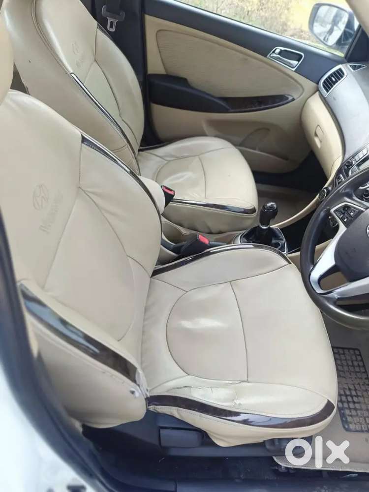 Hyundai Verna 2012