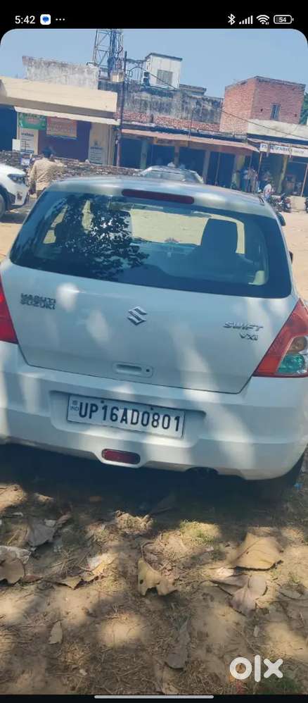 Maruti Suzuki Swift 2011 Petrol