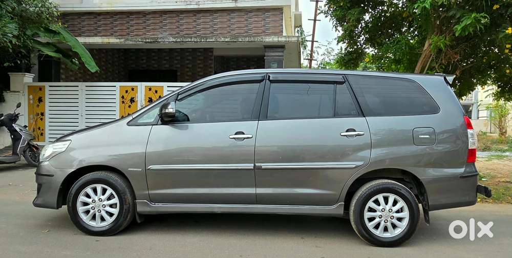 Toyota Innova 2.5 V 7 Str, 2012, Diesel