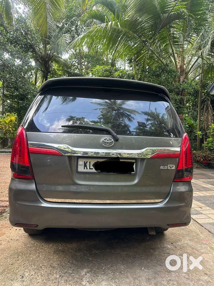 Toyota Innova Diesel 2013 Model