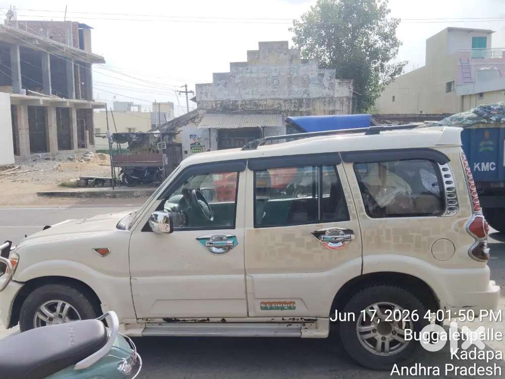 Mahindra Scorpio Diesel 2013