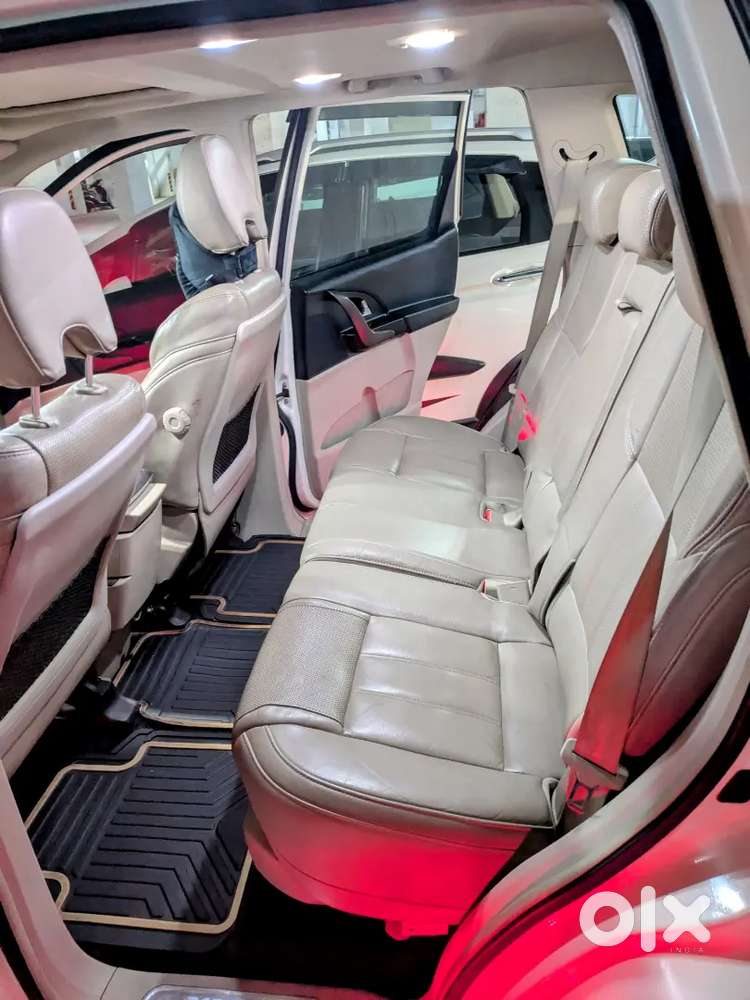 Mahindra Xuv500 2016 Diesel 55000 Km Driven