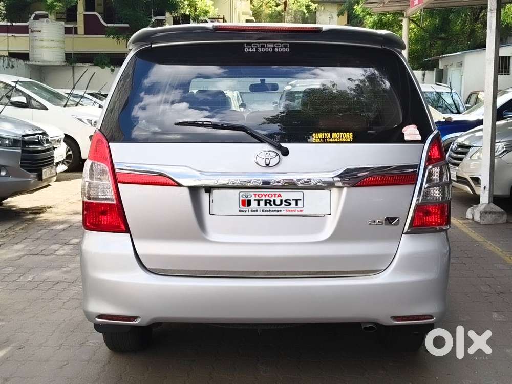 Toyota Innova 2.5 Vx 8 Seater Bs Iv, 2014, Diesel