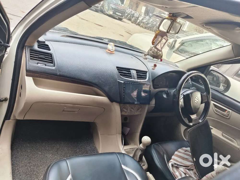 Maruti Suzuki Dzire 2017 Cng & Hybrids 140000 Km Driven