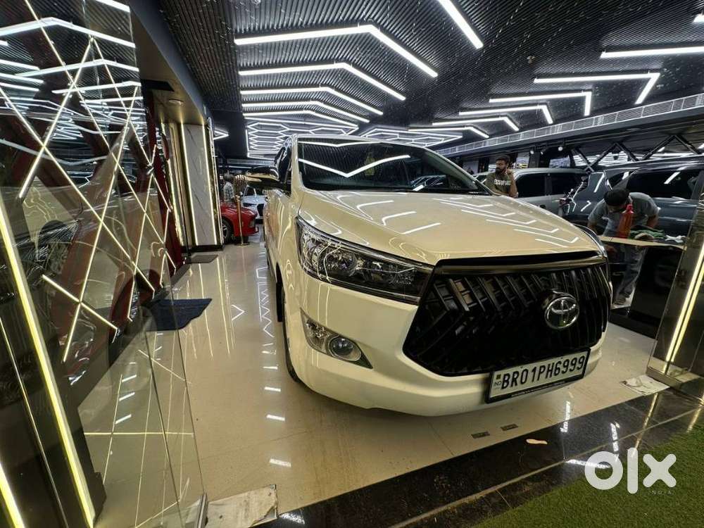 Toyota Innova Crysta 2.4 G Mt, 2016, Diesel