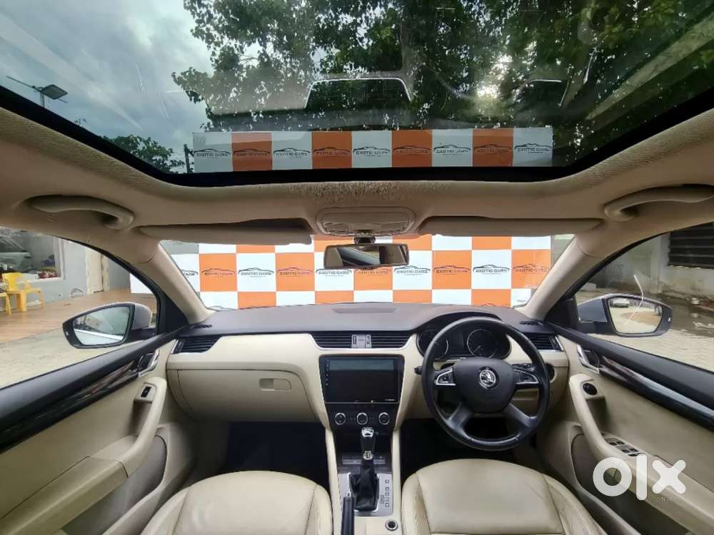 Skoda Octavia Elegance 1.8 Tsi At, 2015, Petrol