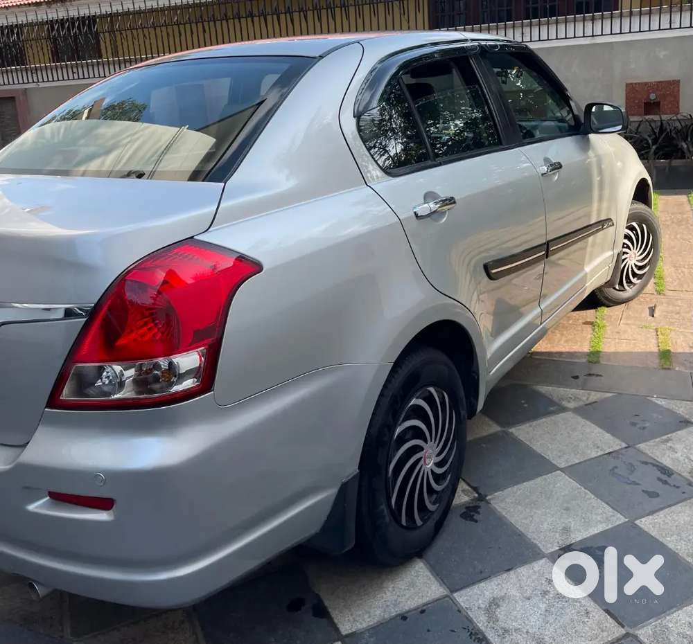 Maruti Suzuki Dzire 2011 Petrol Well Maintained