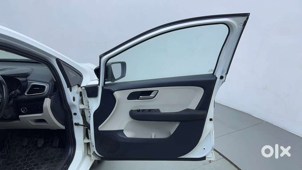 Tata Altroz 1.5 Xz Plus Diesel, 2022, Diesel