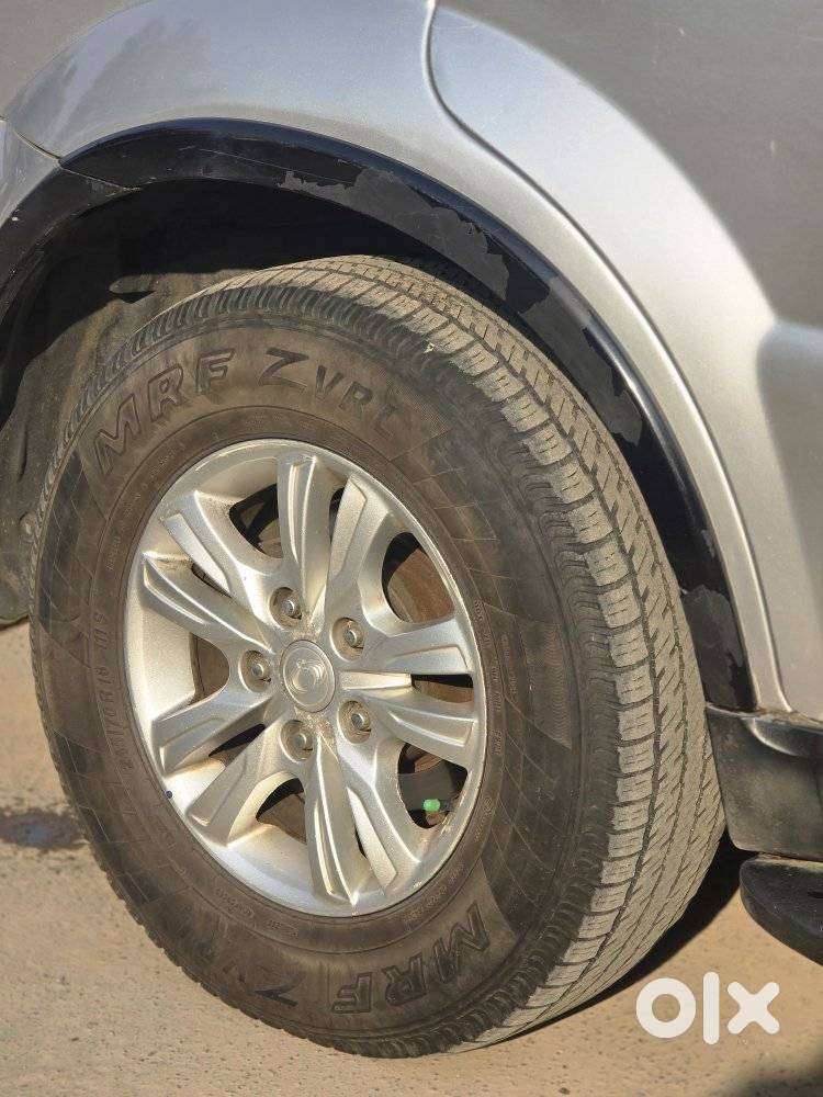 Mahindra Rexton, 2015, Diesel