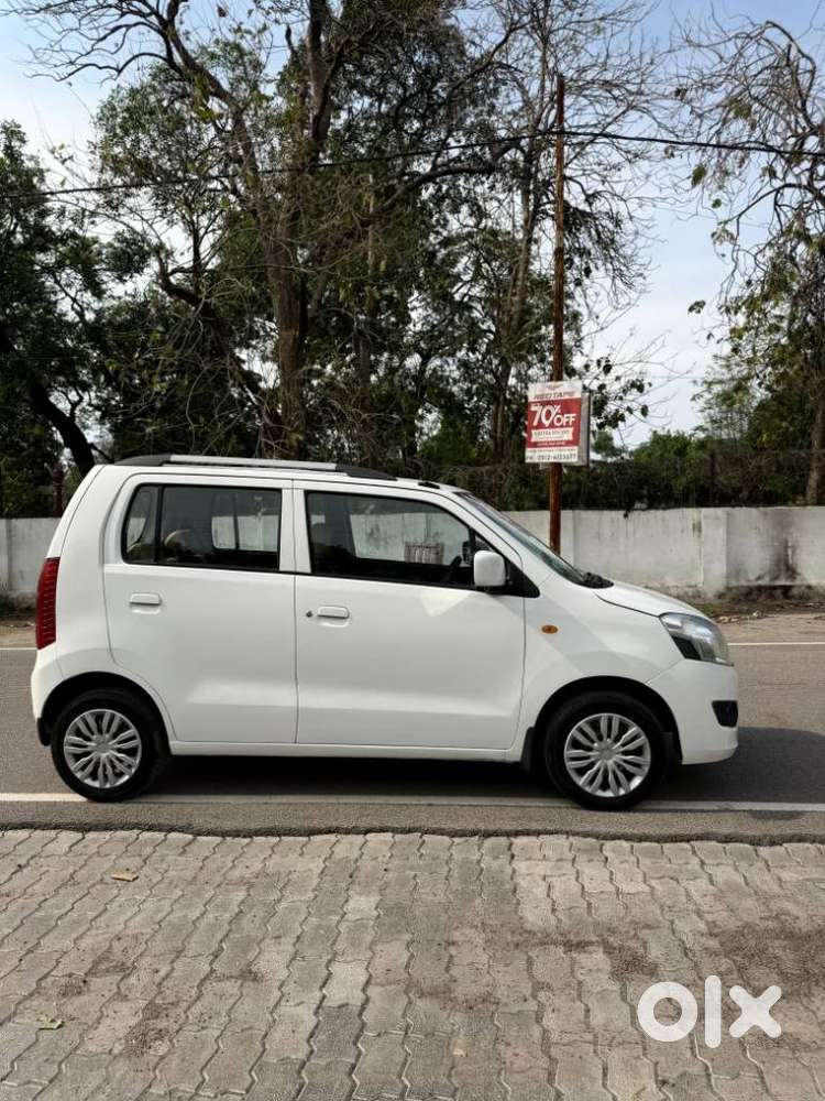 Maruti Suzuki Wagon R Vxi Bs Iv, 2017, Petrol