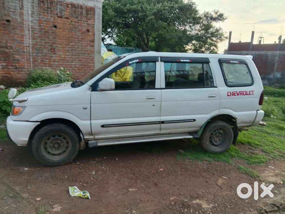 Chevrolet Tavera Ls 2012
