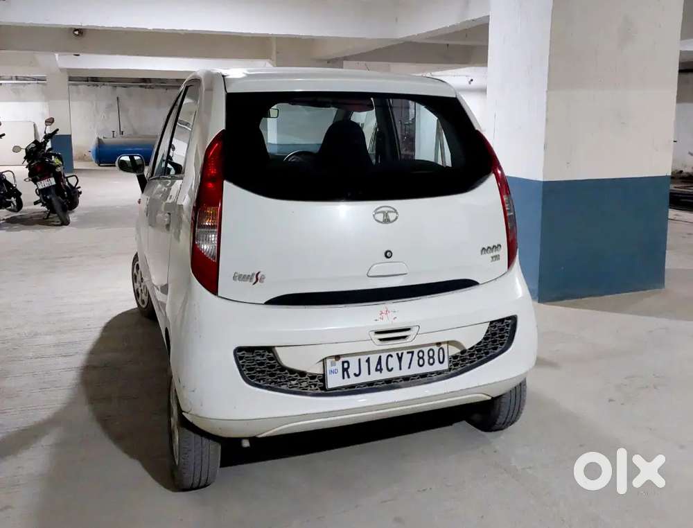 Doctor's , Single Hand Tata Nano Xta 2015 Petrol