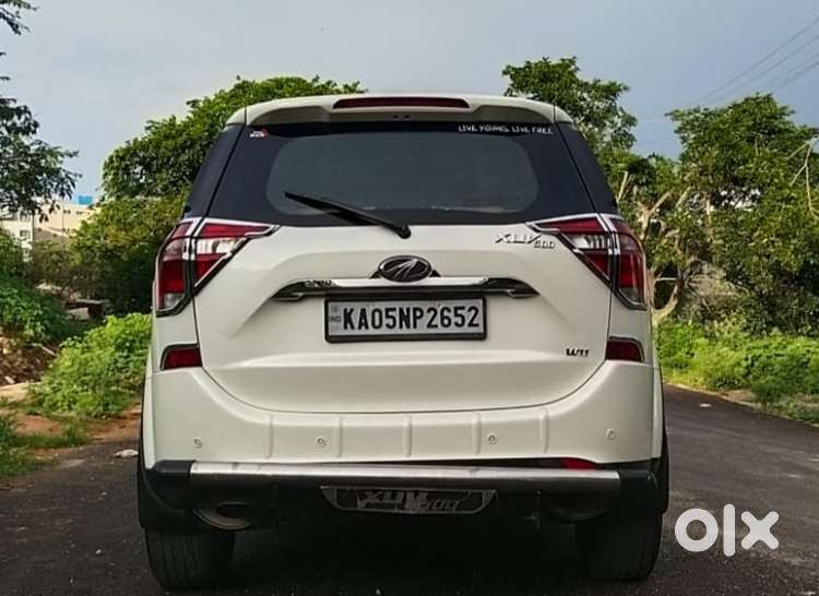 Mahindra XUV500 W11 Option, 2019, Diesel