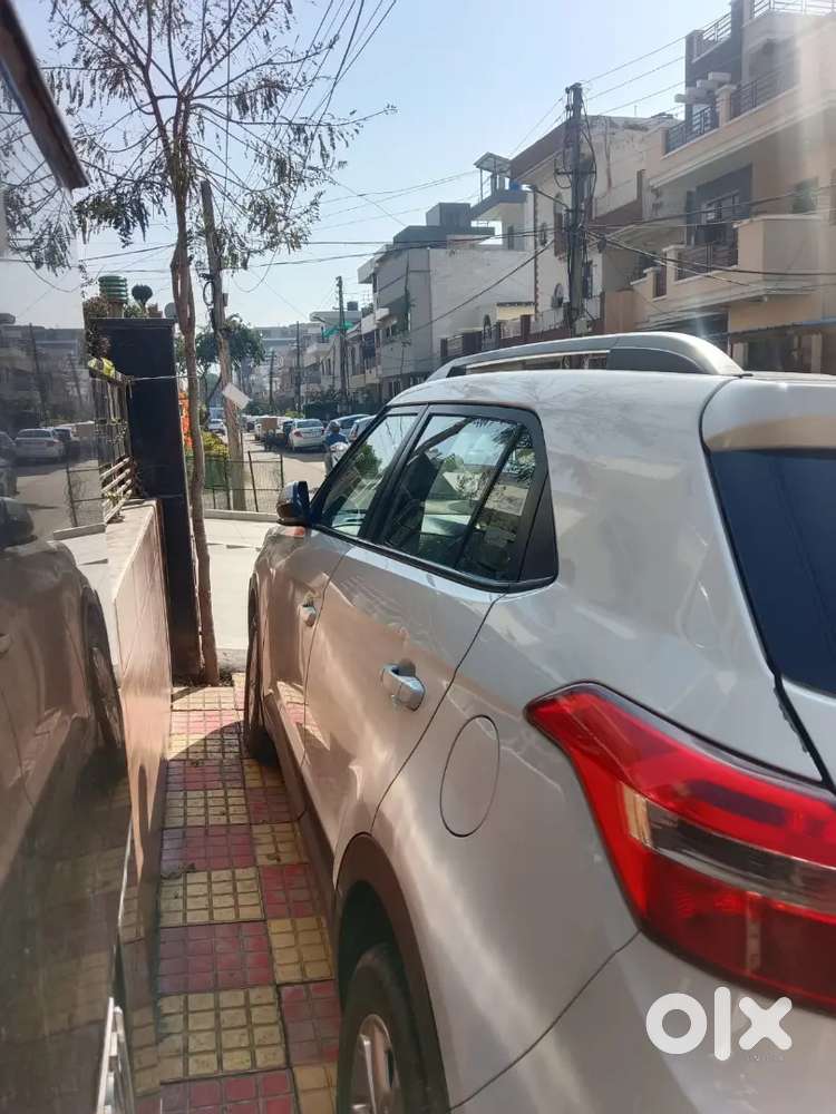 Creta Selling