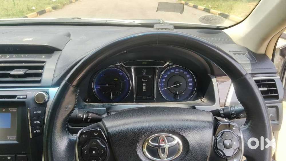 Toyota Camry Hybrid, 2016, Electric