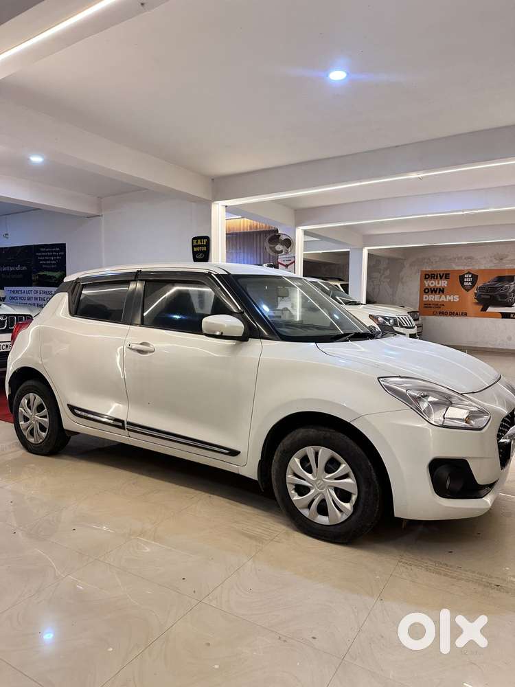 Maruti Suzuki Swift Vxi, 2021, Petrol