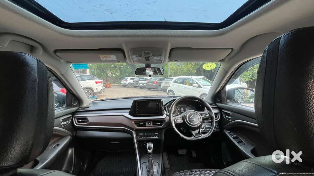 Maruti Suzuki Brezza 1.5 Zxi At Smart Hybrid, 2024, Petrol