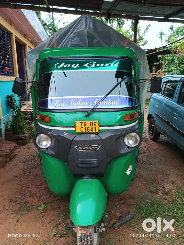 Bajaj Cargo Caring Car, Cng/petr Khowai Mahadebtila, Nh Road