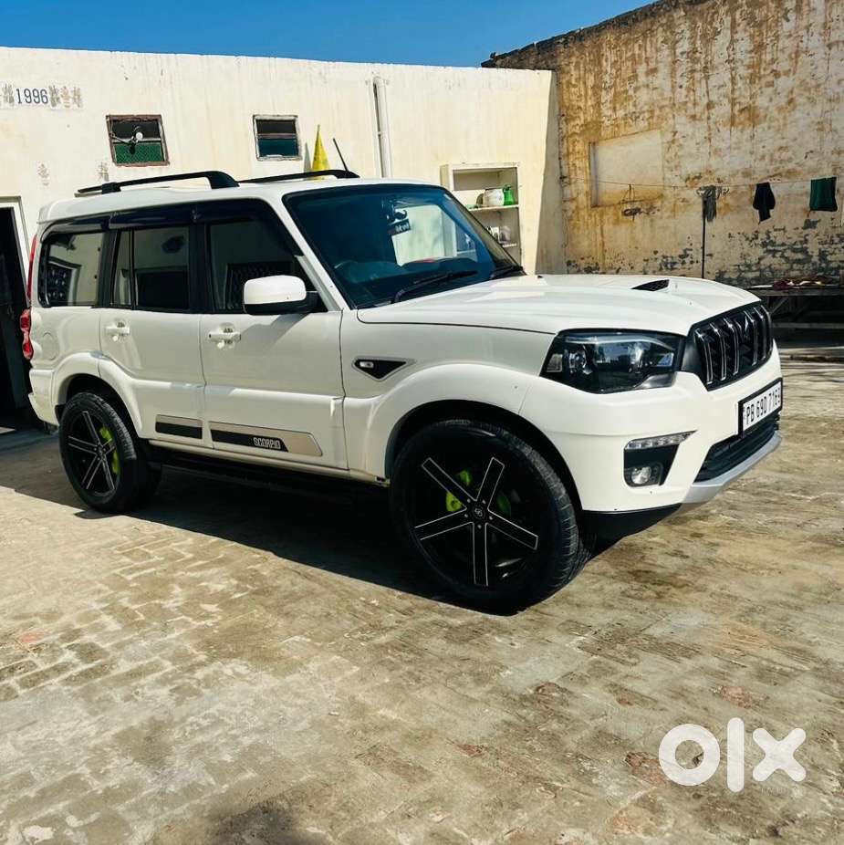 Mahindra Scorpio Classic 2022