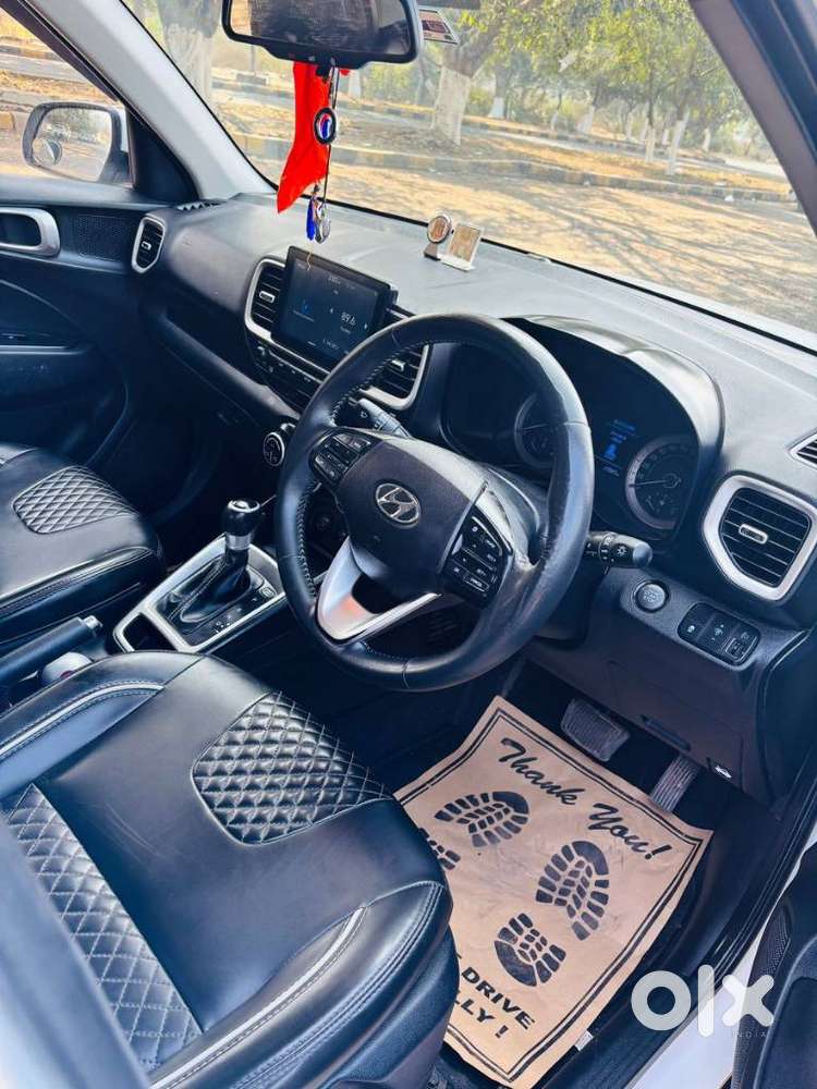 Hyundai Venue Sx Plus Turbo Dct, 2019, Petrol