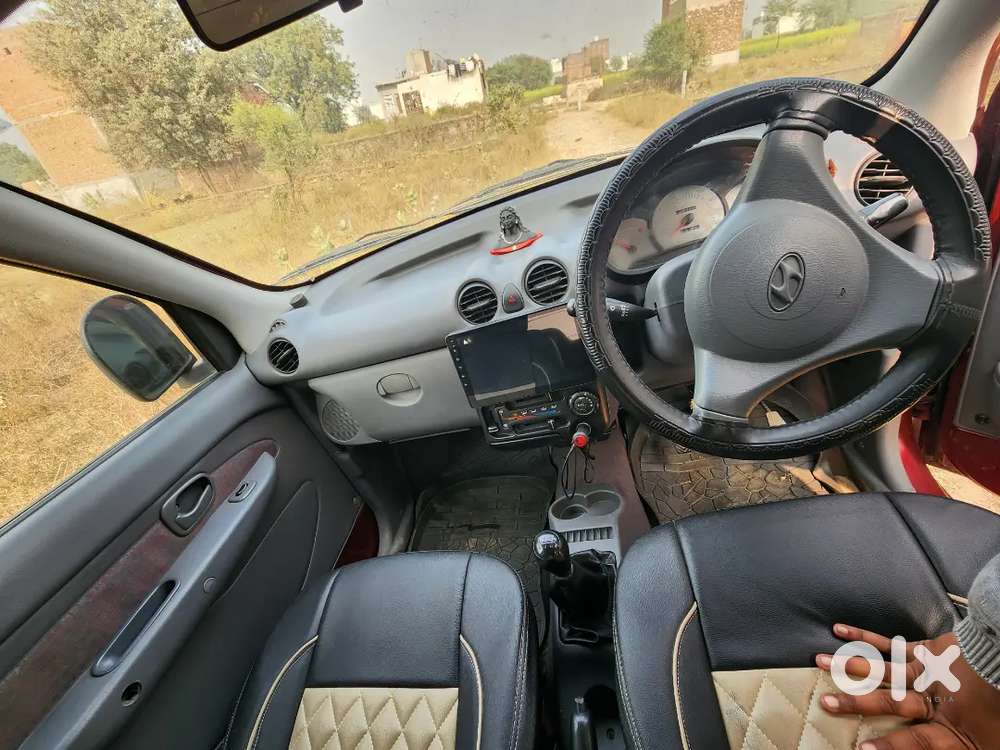 Mint Condition Company Colour With Centre Lock Key