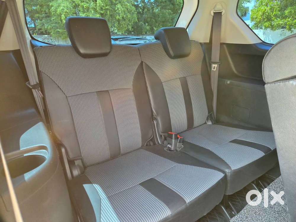 Maruti Suzuki Xl6 1.5 Zeta At, 2025, Petrol
