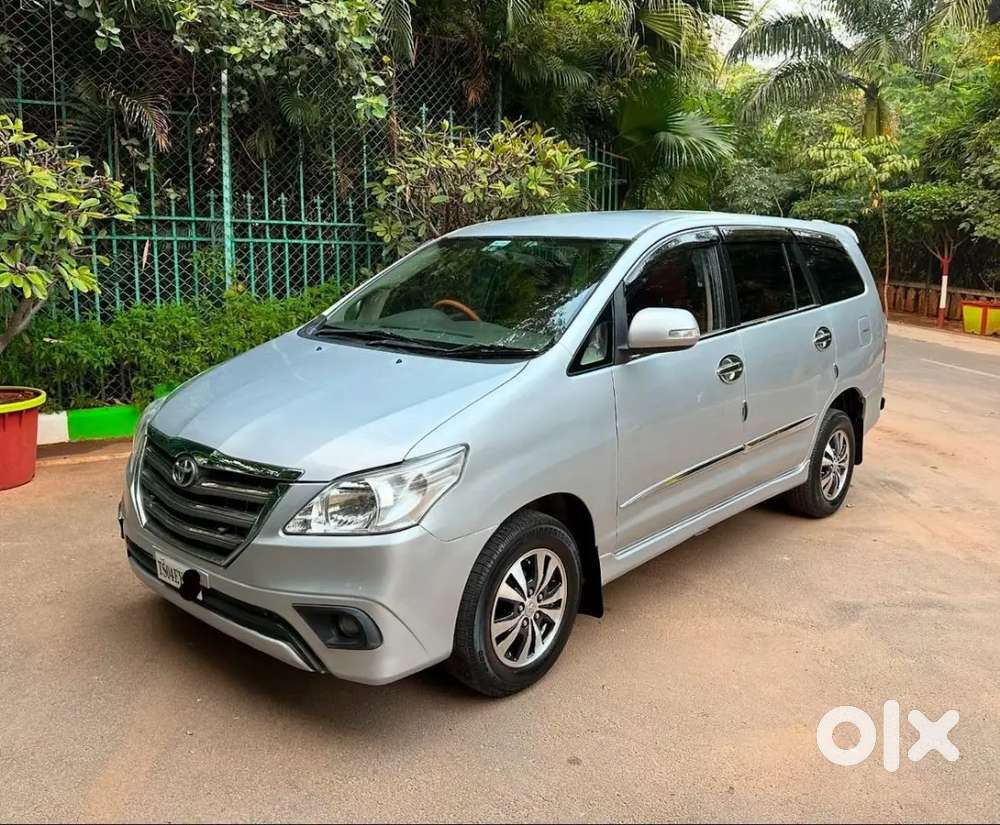 Toyota Innova 2012 Diesel