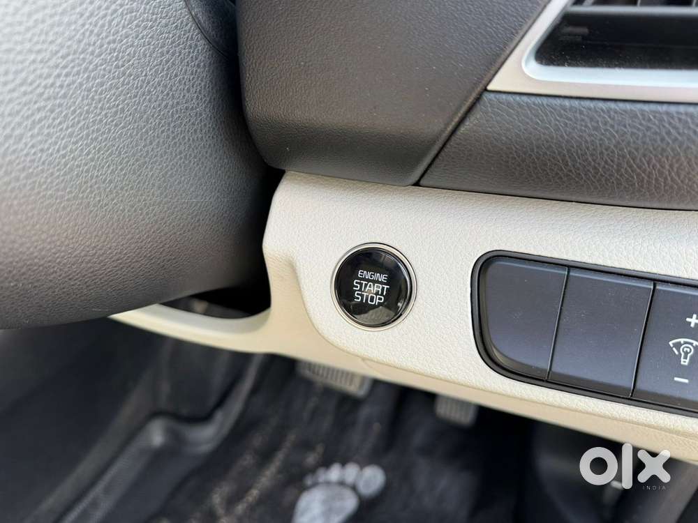 Kia Seltos Petrol At 2021