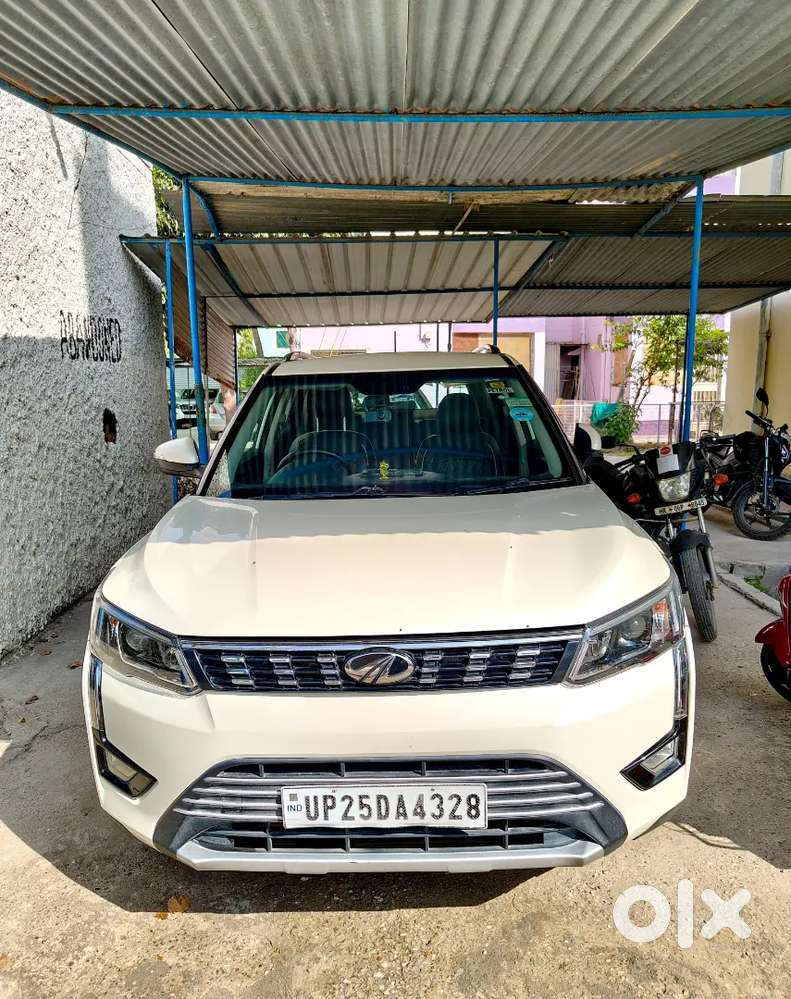Xuv300 35k Driven (only Serious Buyers Contact Me)