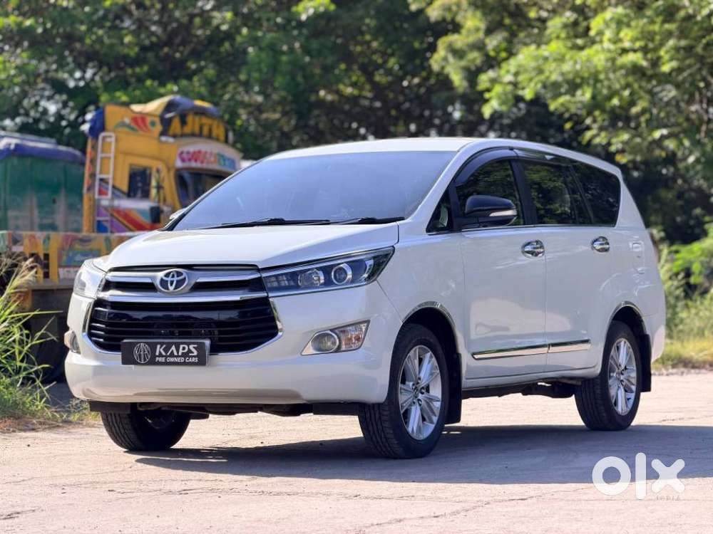 Toyota Innova Crysta 2.8z Automatic, 2016, Diesel