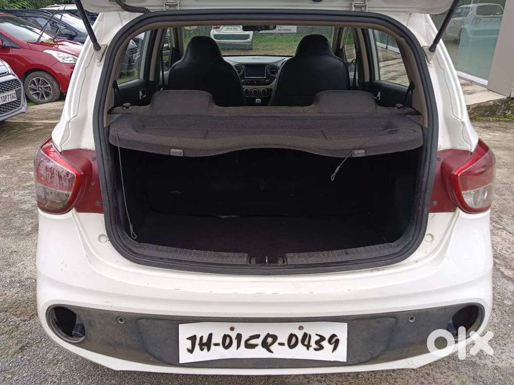 Hyundai Grand I10 Sportz 1.2 Kappa Vtvt, 2017, Petrol