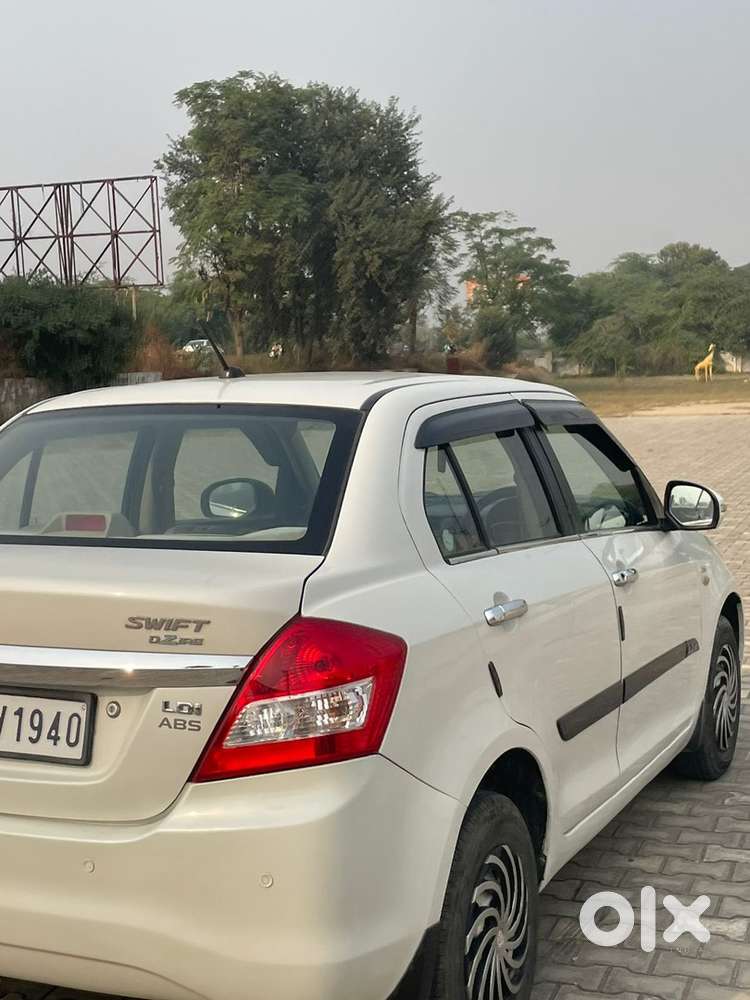 Maruti Suzuki Swift Dzire 2016 Diesel 70000 Km Driven