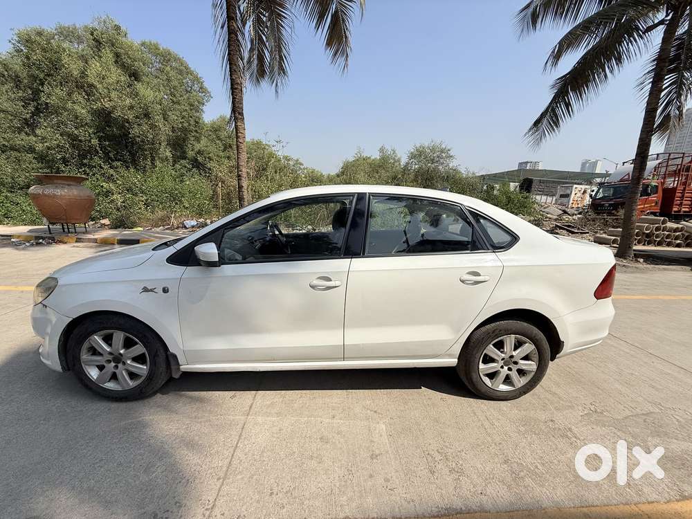 Skoda Rapid 1.5 Tdi At Elegance Black Package, 2015, Diesel