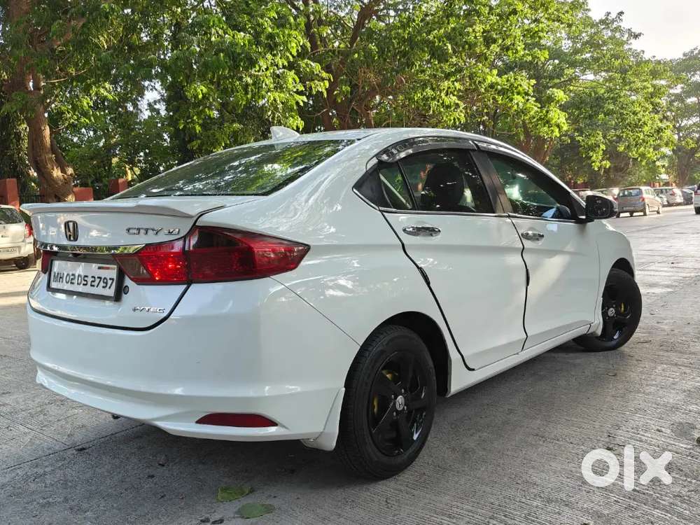 Honda City 1.5 V 2014