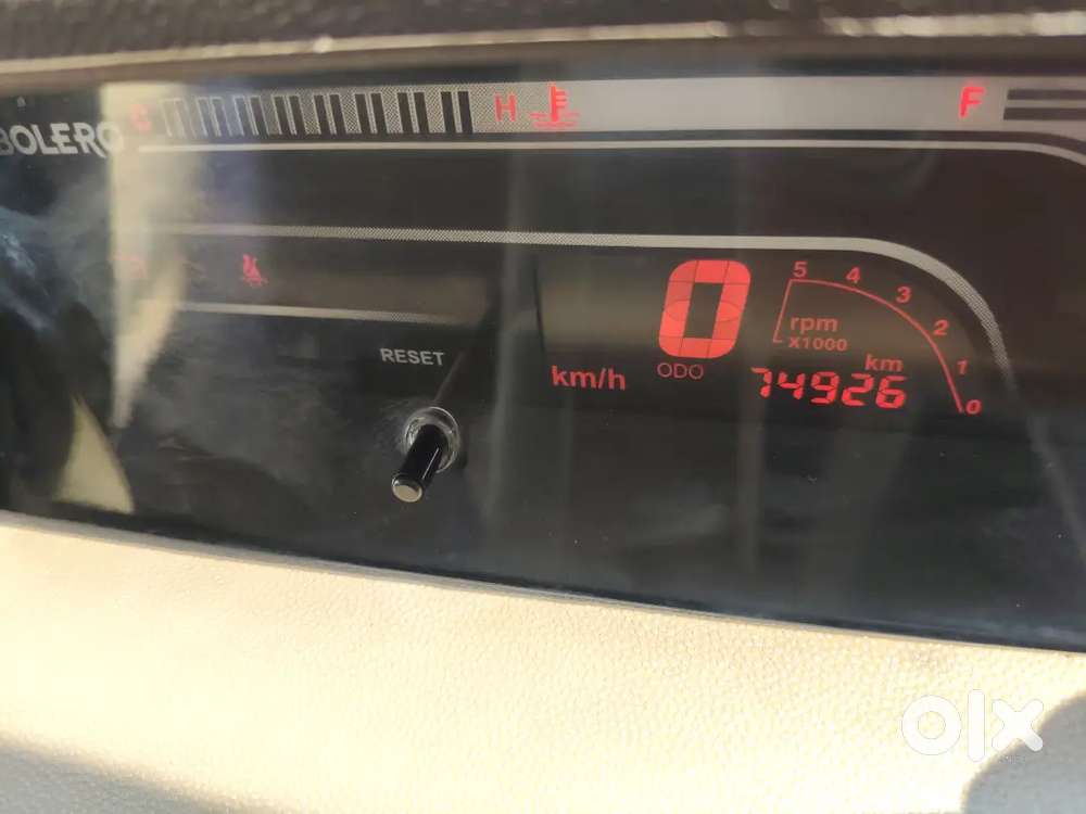 Screen   Single Woner Tyre90% Super Tight Condition