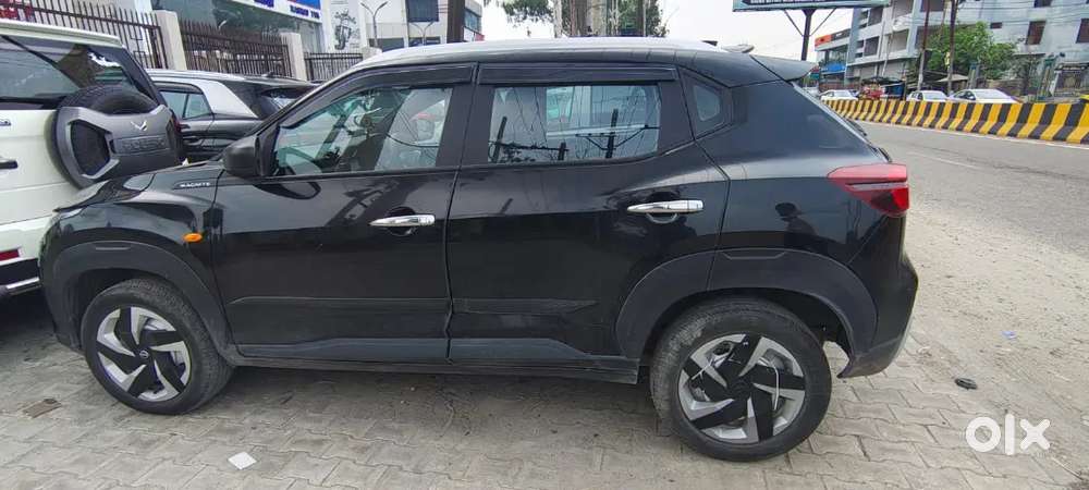 Nissan Patrol Le Petrol 2024 Manual