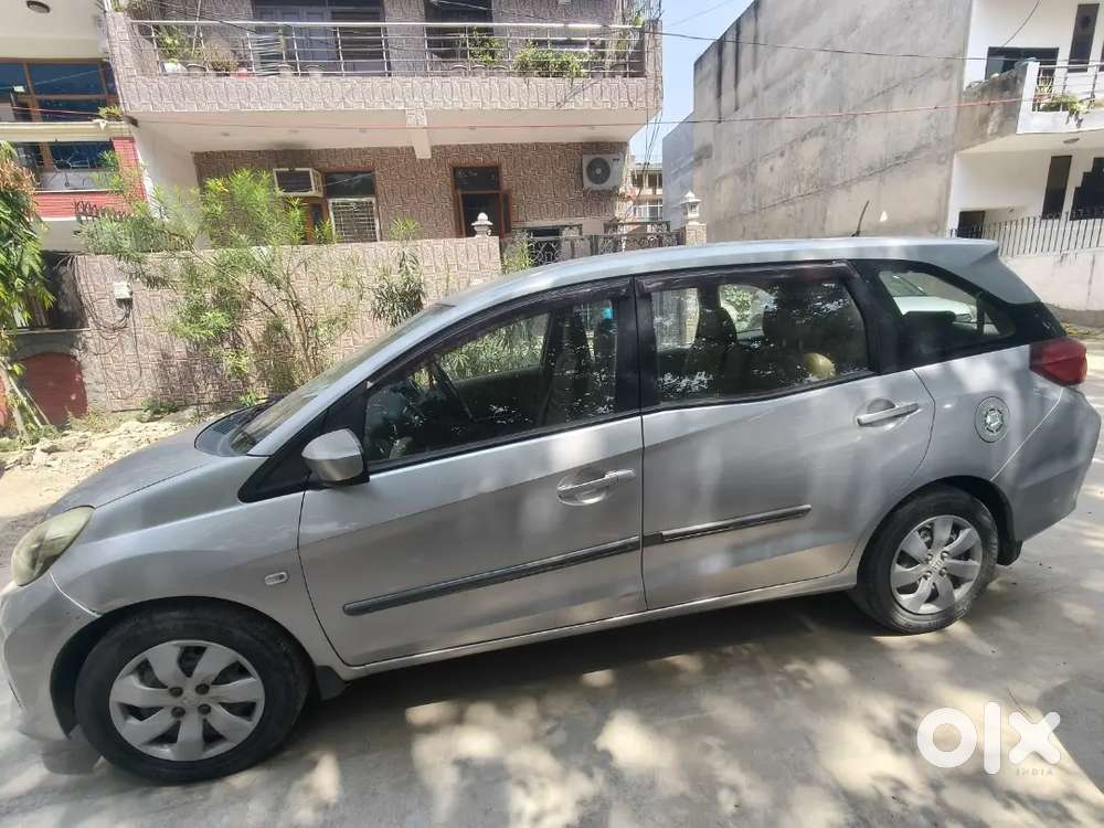 Honda Mobilio 2015