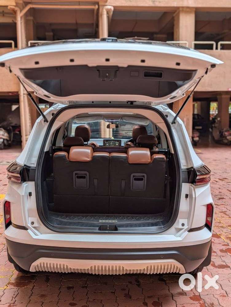 Tata Safari Pure Plus S, 2024, Diesel